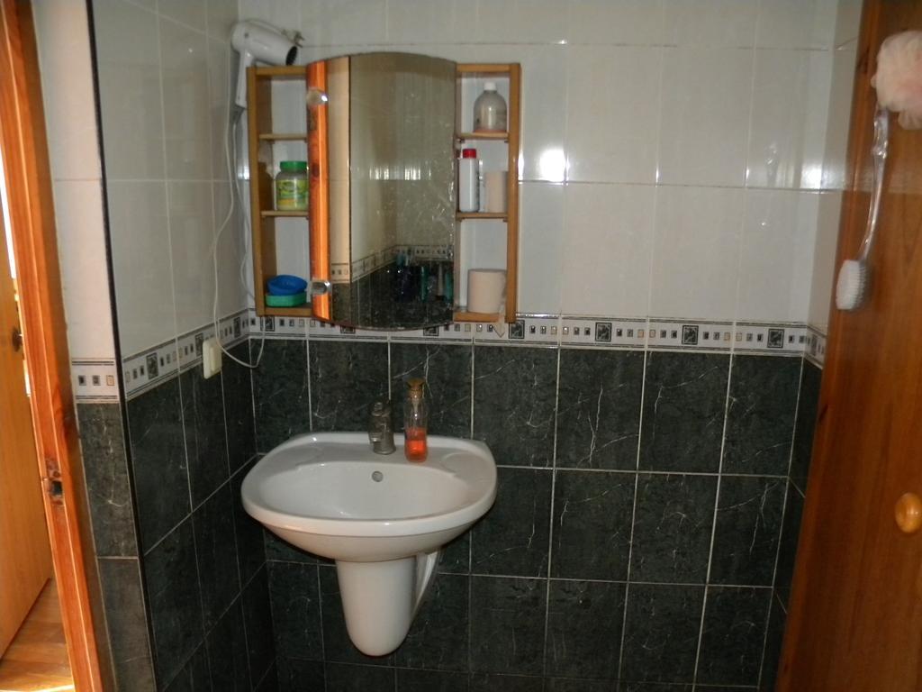 Guest House Dacha Киев Экстерьер фото