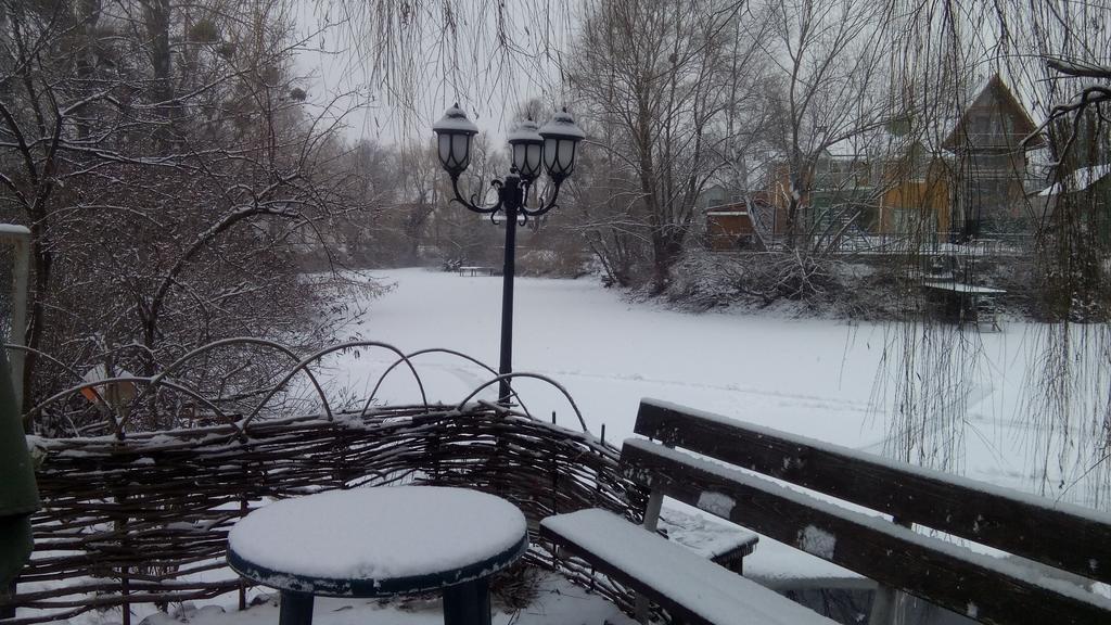Guest House Dacha Киев Экстерьер фото