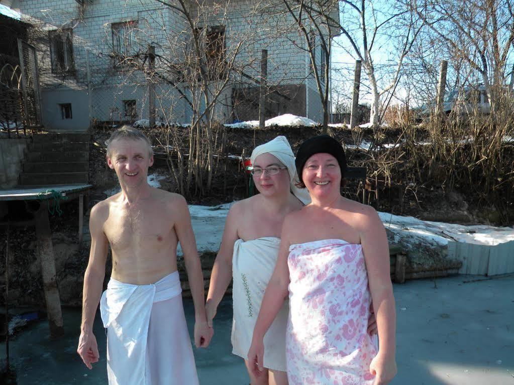 Guest House Dacha Киев Экстерьер фото