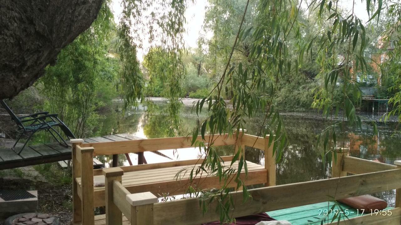 Guest House Dacha Киев Экстерьер фото